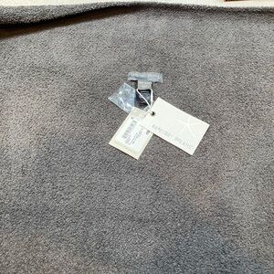 Barefoot Dreams Cozy Chic Blanket wrap- still with tags and not used